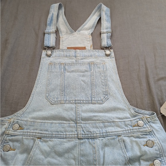 Levi's Loose Fit Overalls Jumpsuit Light Wash - Picture 4 of 9